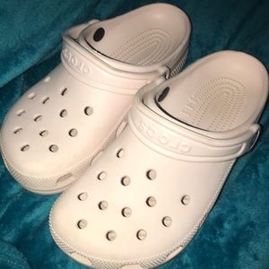 light pink Crocs